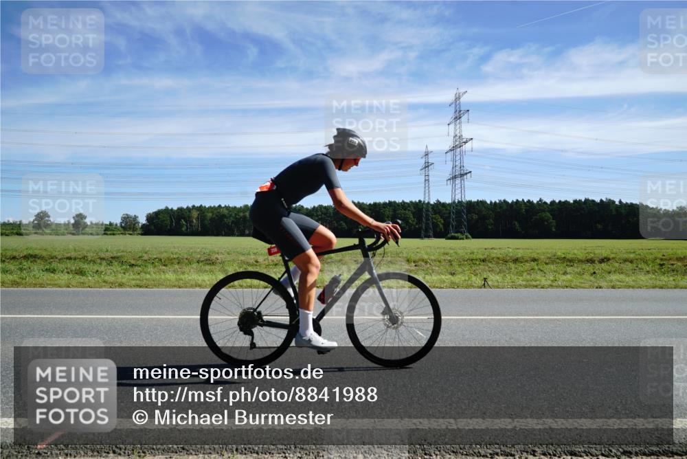 07.09.2025 - 19. Norderstedt Triathlon Michael Burmester http://msf.ph/oto/8841988 07.09.2025 12:27:50 Radfahren 258, 1263 meine-sportfotos.de