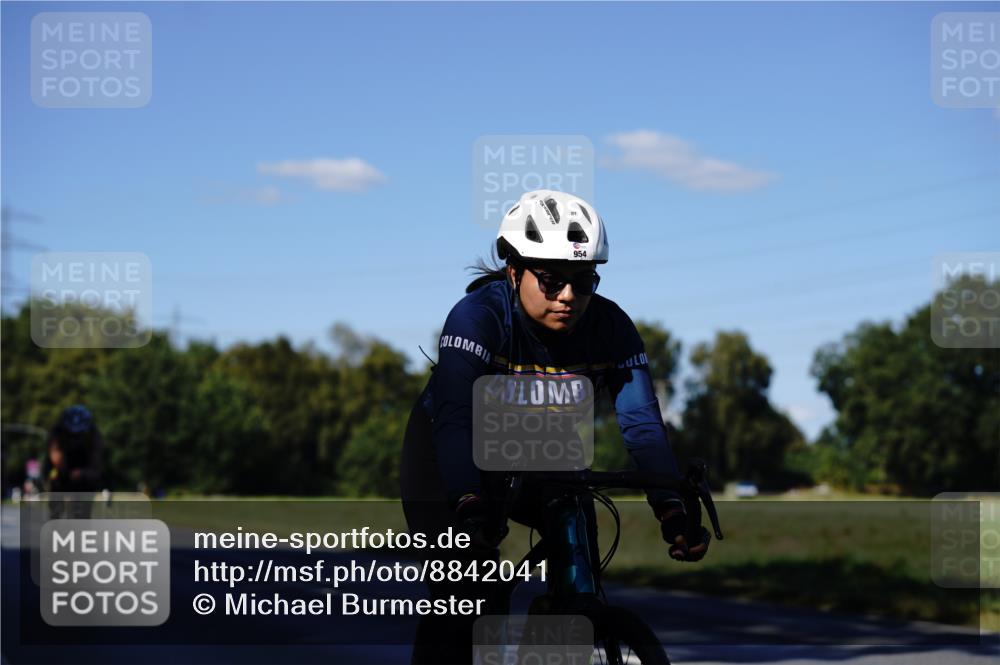 07.09.2025 - 19. Norderstedt Triathlon Michael Burmester http://msf.ph/oto/8842041 07.09.2025 15:40:00 Radfahren 924, 954, 1455, 1464 meine-sportfotos.de