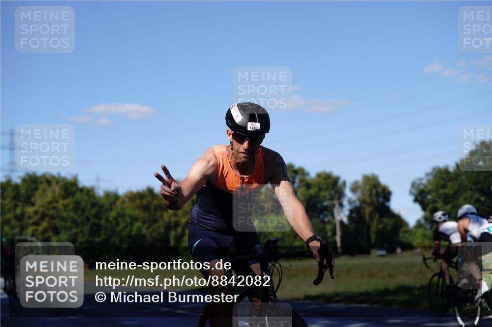 07.09.2025 - 19. Norderstedt Triathlon Michael Burmester http://msf.ph/oto/8842082 07.09.2025 15:41:11 Radfahren 527, 1443 meine-sportfotos.de