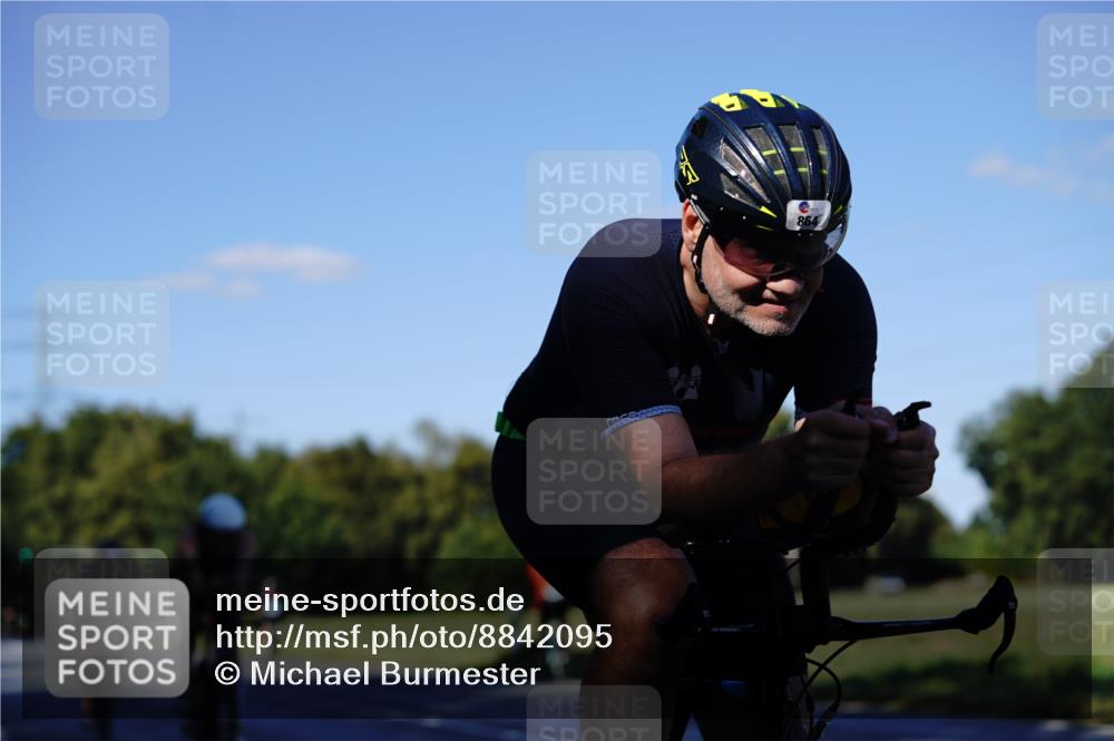 07.09.2025 - 19. Norderstedt Triathlon Michael Burmester http://msf.ph/oto/8842095 07.09.2025 15:41:20 Radfahren 362, 396, 550, 864, 1413 meine-sportfotos.de
