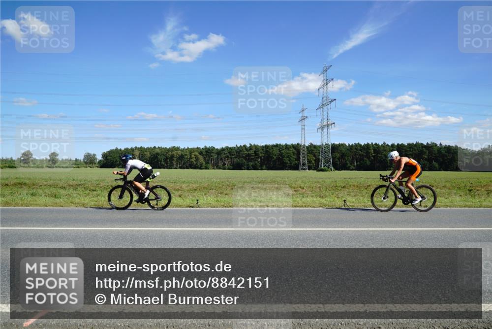 07.09.2025 - 19. Norderstedt Triathlon Michael Burmester http://msf.ph/oto/8842151 07.09.2025 14:35:24 Radfahren  meine-sportfotos.de