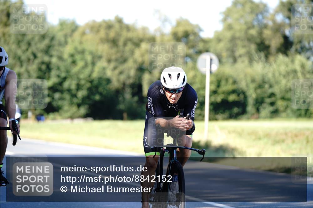 07.09.2025 - 19. Norderstedt Triathlon Michael Burmester http://msf.ph/oto/8842152 07.09.2025 15:42:39 Radfahren 378, 515, 520, 535, 955 meine-sportfotos.de