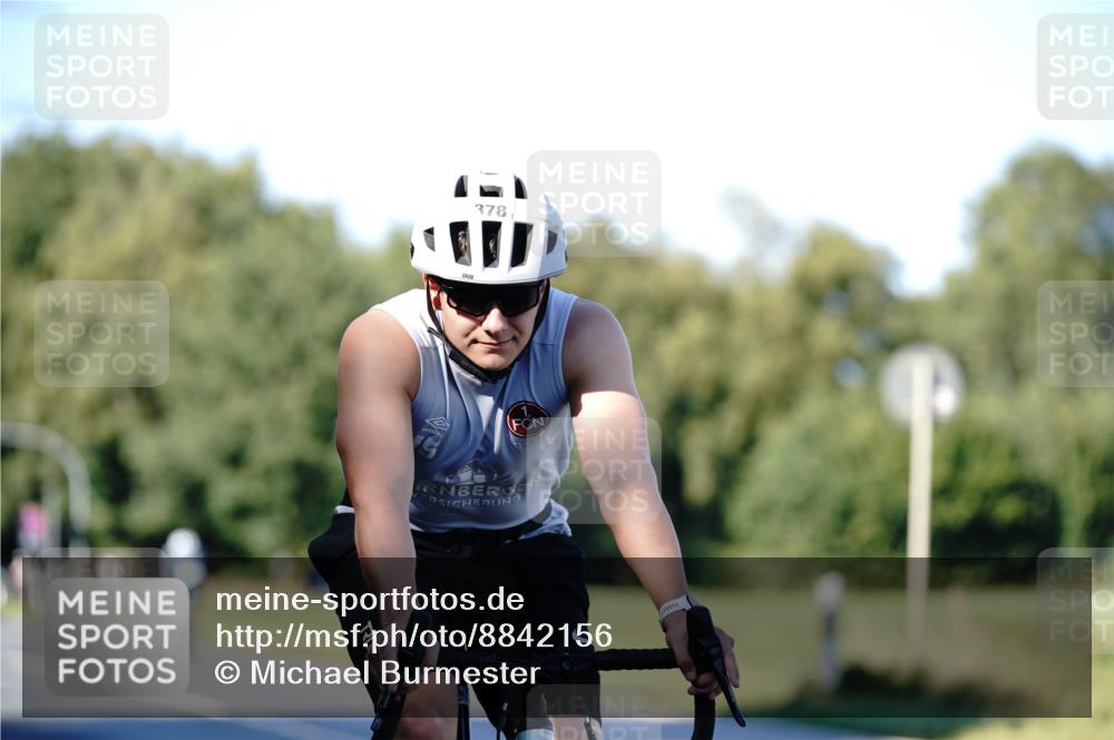 07.09.2025 - 19. Norderstedt Triathlon Michael Burmester http://msf.ph/oto/8842156 07.09.2025 15:42:40 Radfahren 378, 515, 520, 535, 955 meine-sportfotos.de