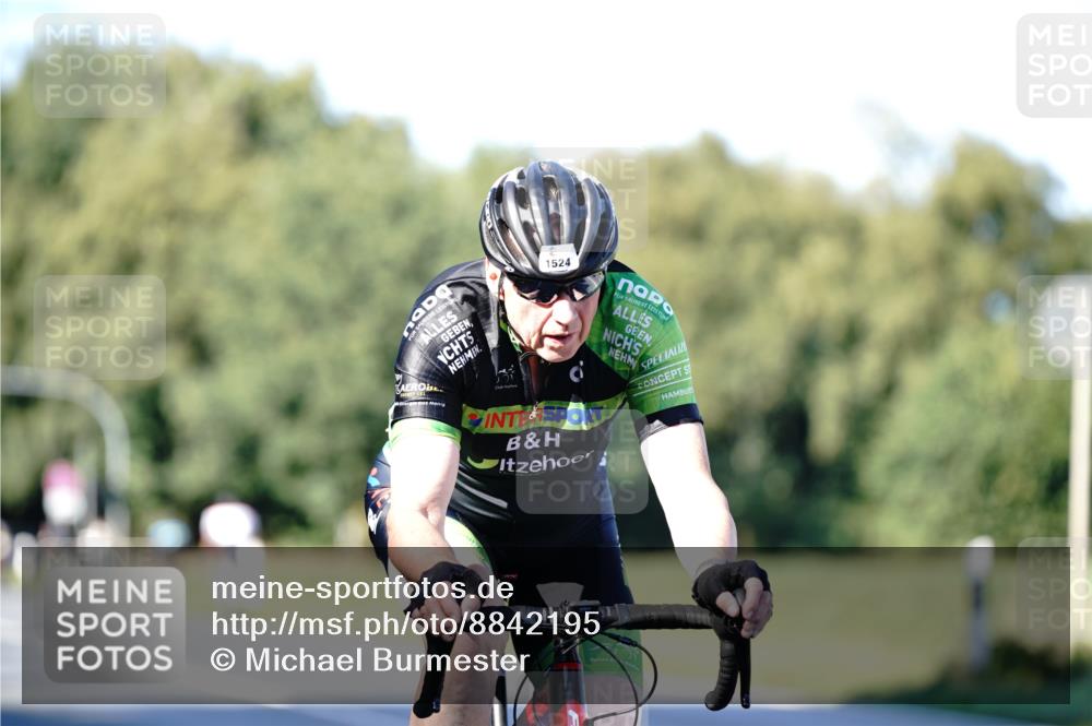 07.09.2025 - 19. Norderstedt Triathlon Michael Burmester http://msf.ph/oto/8842195 07.09.2025 15:43:08 Radfahren 496, 1524, 1528 meine-sportfotos.de