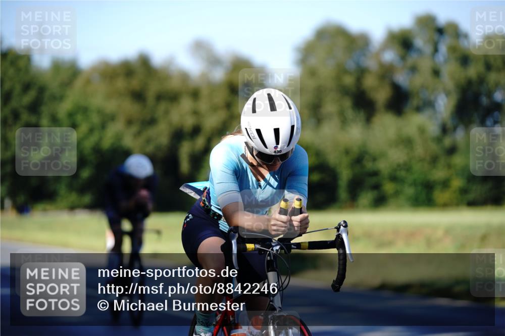 07.09.2025 - 19. Norderstedt Triathlon Michael Burmester http://msf.ph/oto/8842246 07.09.2025 15:43:41 Radfahren 407, 445, 1433, 1523 meine-sportfotos.de