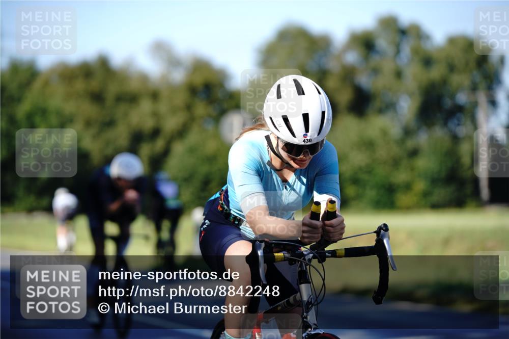 07.09.2025 - 19. Norderstedt Triathlon Michael Burmester http://msf.ph/oto/8842248 07.09.2025 15:43:41 Radfahren 407, 445, 1433, 1523 meine-sportfotos.de