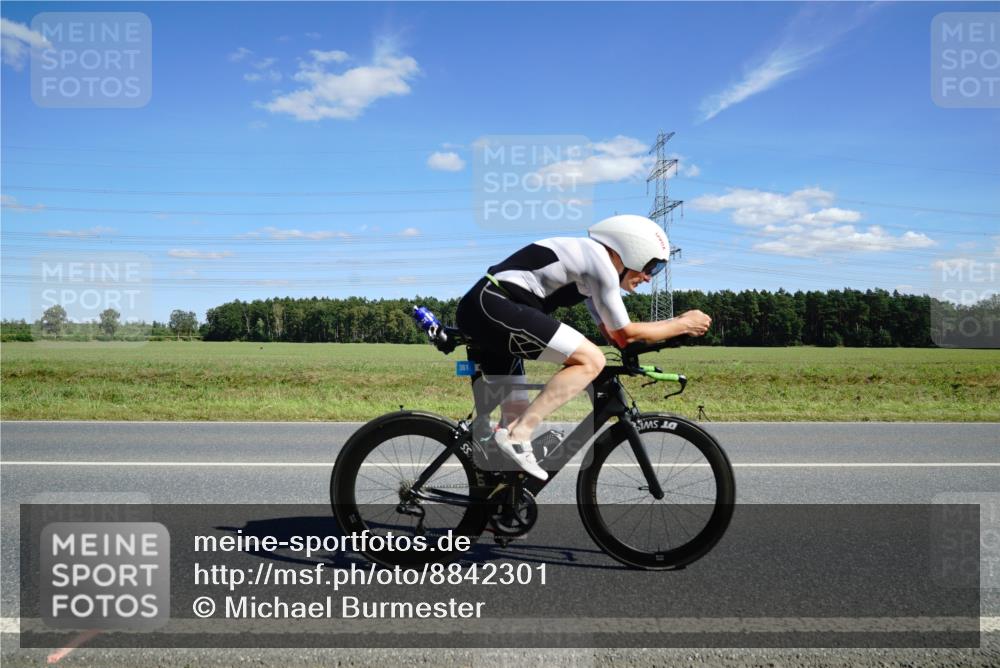 07.09.2025 - 19. Norderstedt Triathlon Michael Burmester http://msf.ph/oto/8842301 07.09.2025 14:36:17 Radfahren 361, 968 meine-sportfotos.de