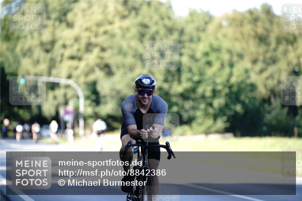 07.09.2025 - 19. Norderstedt Triathlon Michael Burmester http://msf.ph/oto/8842386 07.09.2025 15:47:21 Radfahren 1472, 1514 meine-sportfotos.de