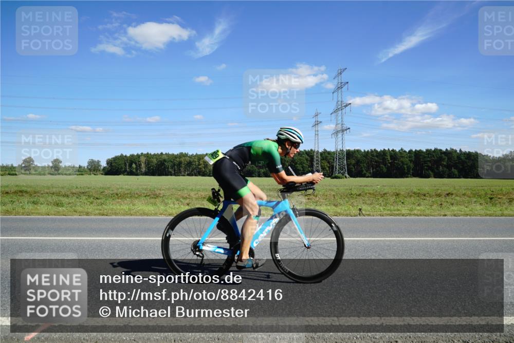 07.09.2025 - 19. Norderstedt Triathlon Michael Burmester http://msf.ph/oto/8842416 07.09.2025 14:37:22 Radfahren 363, 1453, 1456, 1469, 1470, 1489 meine-sportfotos.de