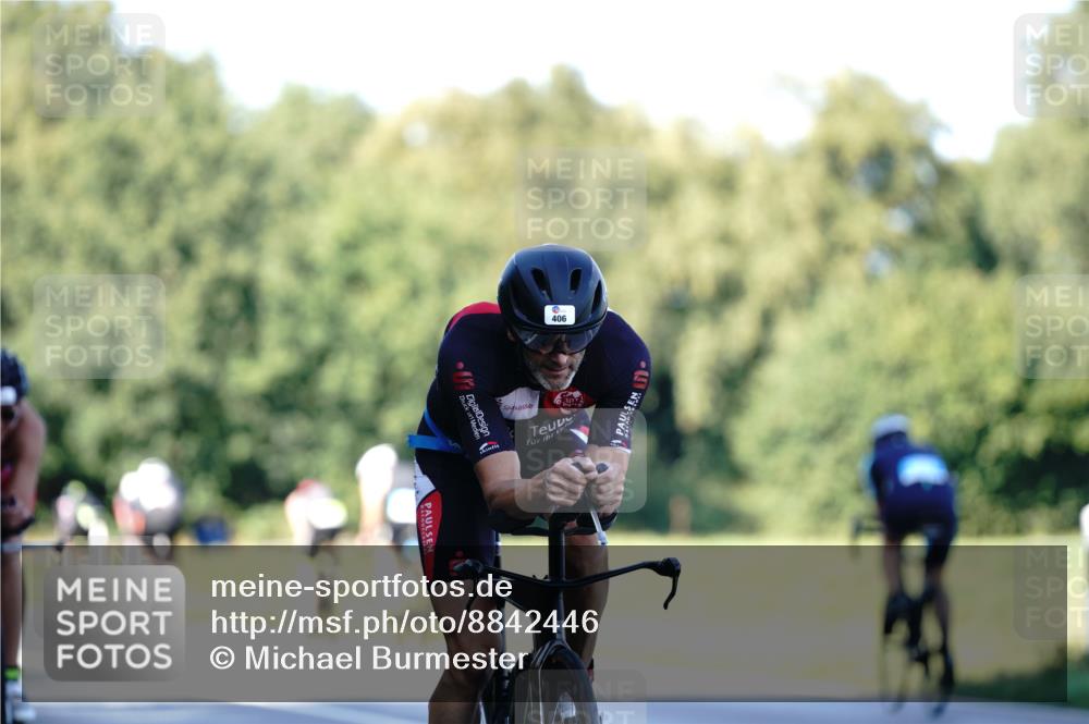 07.09.2025 - 19. Norderstedt Triathlon Michael Burmester http://msf.ph/oto/8842446 07.09.2025 15:48:07 Radfahren 406, 1051, 1065, 1073, 1531, 1532, 1563 meine-sportfotos.de