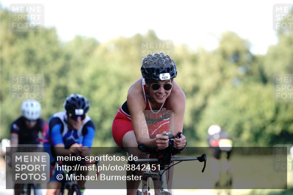 07.09.2025 - 19. Norderstedt Triathlon Michael Burmester http://msf.ph/oto/8842451 07.09.2025 15:48:08 Radfahren 381, 406, 425, 1051, 1065, 1073, 1531, 1532, 1563 meine-sportfotos.de