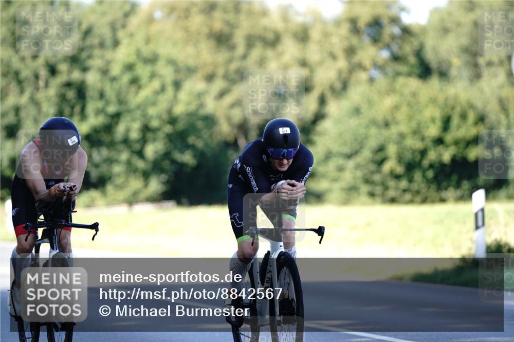 07.09.2025 - 19. Norderstedt Triathlon Michael Burmester http://msf.ph/oto/8842567 07.09.2025 15:50:00 Radfahren 498, 510, 537 meine-sportfotos.de