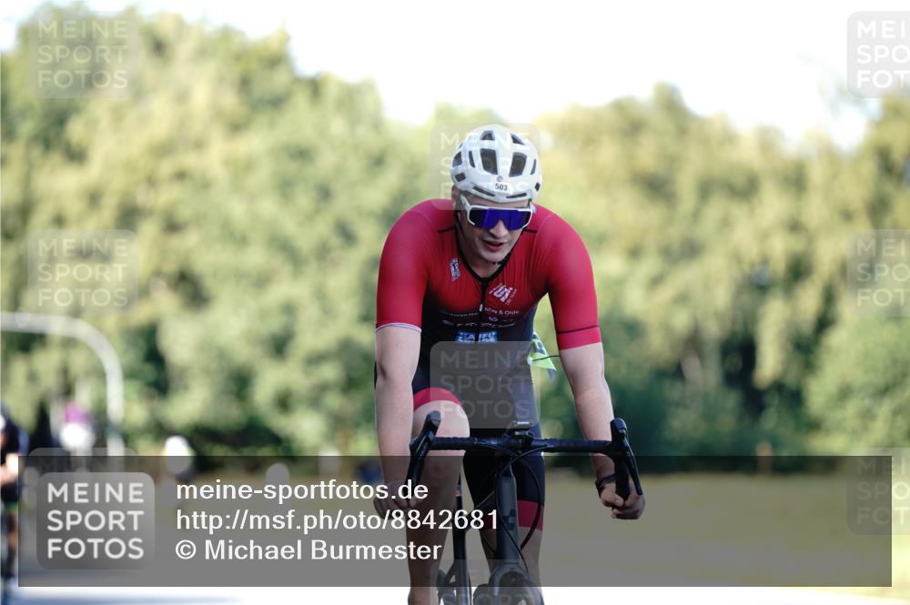 07.09.2025 - 19. Norderstedt Triathlon Michael Burmester http://msf.ph/oto/8842681 07.09.2025 15:50:45 Radfahren 466, 503, 539, 935, 1069 meine-sportfotos.de