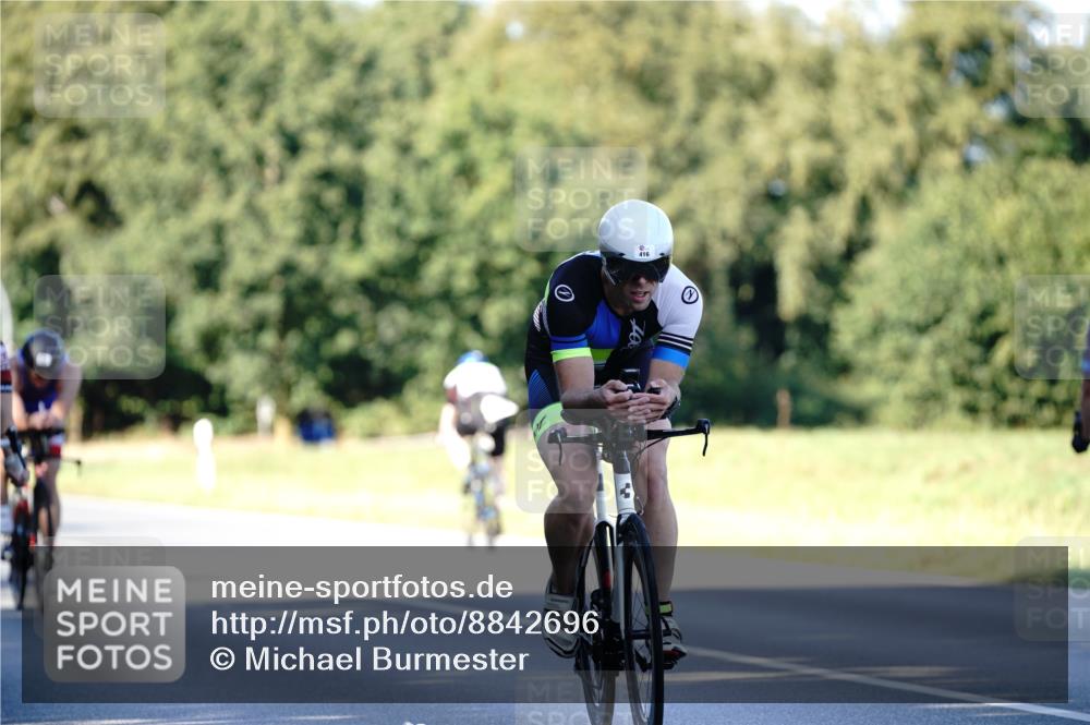07.09.2025 - 19. Norderstedt Triathlon Michael Burmester http://msf.ph/oto/8842696 07.09.2025 15:50:49 Radfahren 416, 437, 503, 539, 1600 meine-sportfotos.de