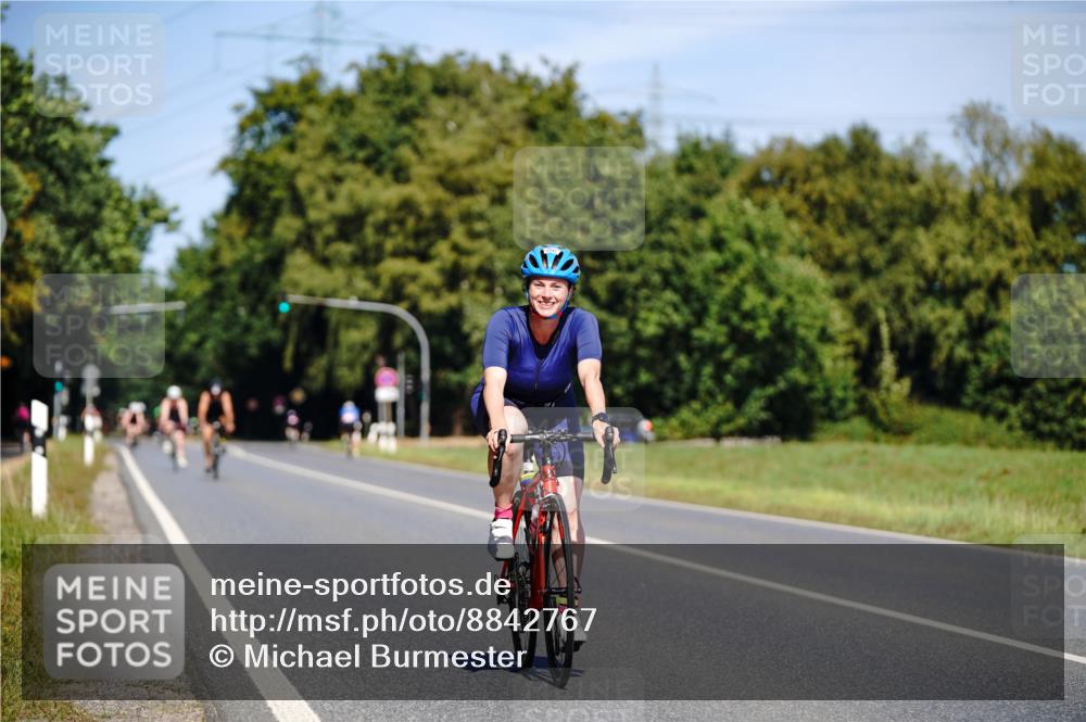 07.09.2025 - 19. Norderstedt Triathlon Michael Burmester http://msf.ph/oto/8842767 07.09.2025 12:56:32 Radfahren 342, 1345 meine-sportfotos.de