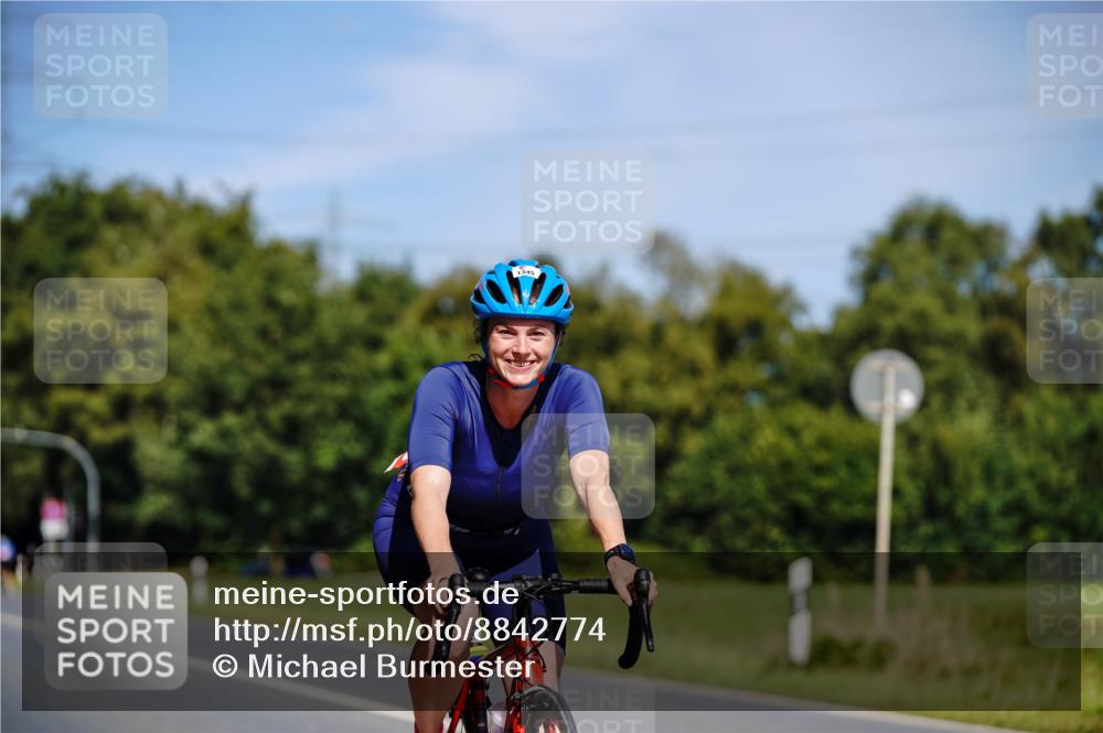07.09.2025 - 19. Norderstedt Triathlon Michael Burmester http://msf.ph/oto/8842774 07.09.2025 12:56:33 Radfahren 342, 1345 meine-sportfotos.de
