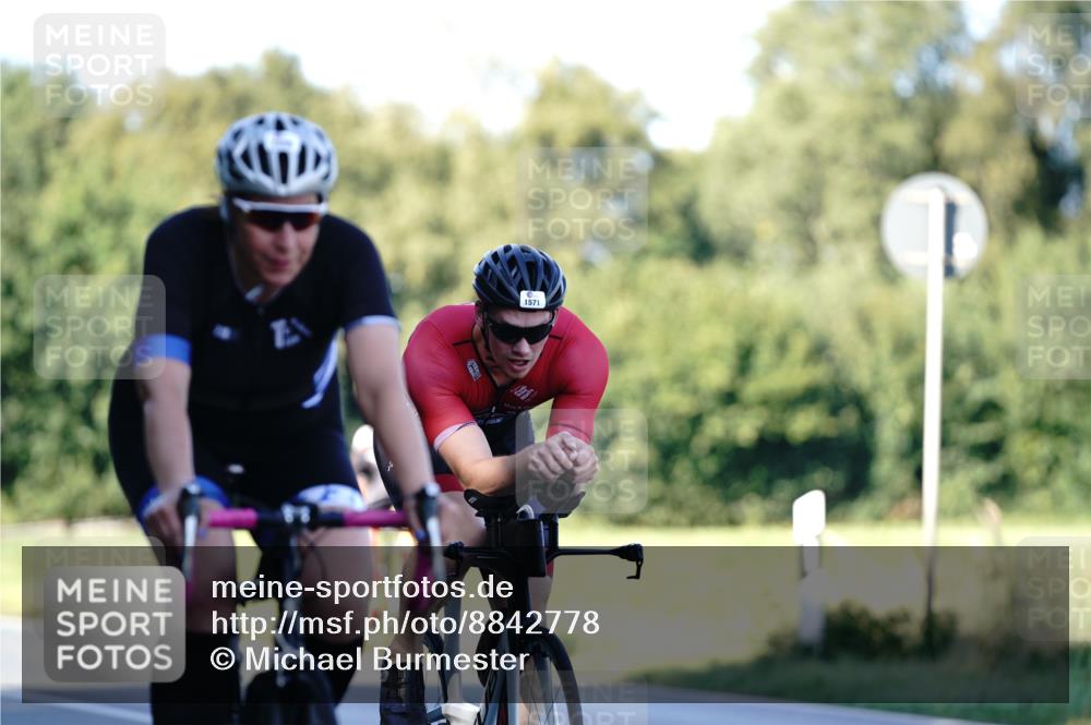 07.09.2025 - 19. Norderstedt Triathlon Michael Burmester http://msf.ph/oto/8842778 07.09.2025 15:51:25 Radfahren 523, 540, 1067, 1509, 1571 meine-sportfotos.de