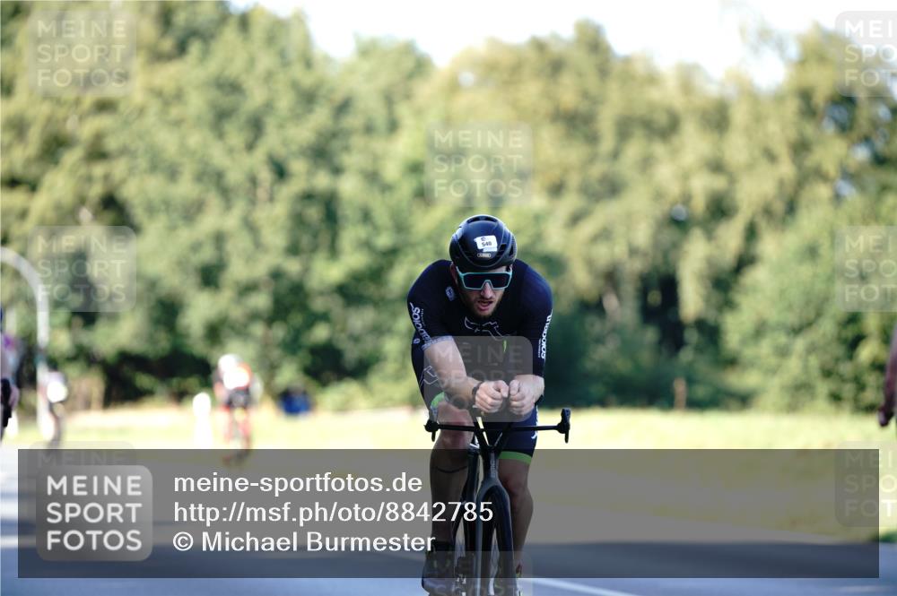07.09.2025 - 19. Norderstedt Triathlon Michael Burmester http://msf.ph/oto/8842785 07.09.2025 15:51:28 Radfahren 540, 1067, 1418, 1454, 1509, 1571 meine-sportfotos.de