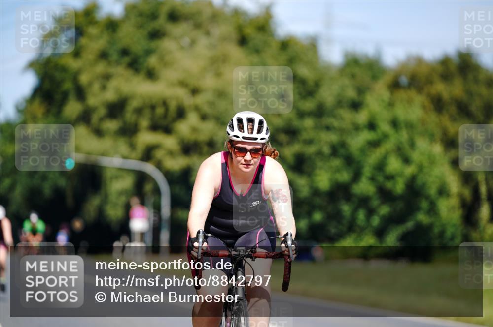 07.09.2025 - 19. Norderstedt Triathlon Michael Burmester http://msf.ph/oto/8842797 07.09.2025 12:56:42 Radfahren 159, 316 meine-sportfotos.de