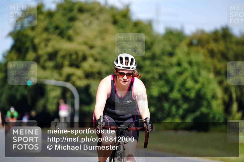 07.09.2025 - 19. Norderstedt Triathlon Michael Burmester http://msf.ph/oto/8842800 07.09.2025 12:56:42 Radfahren 159, 316 meine-sportfotos.de