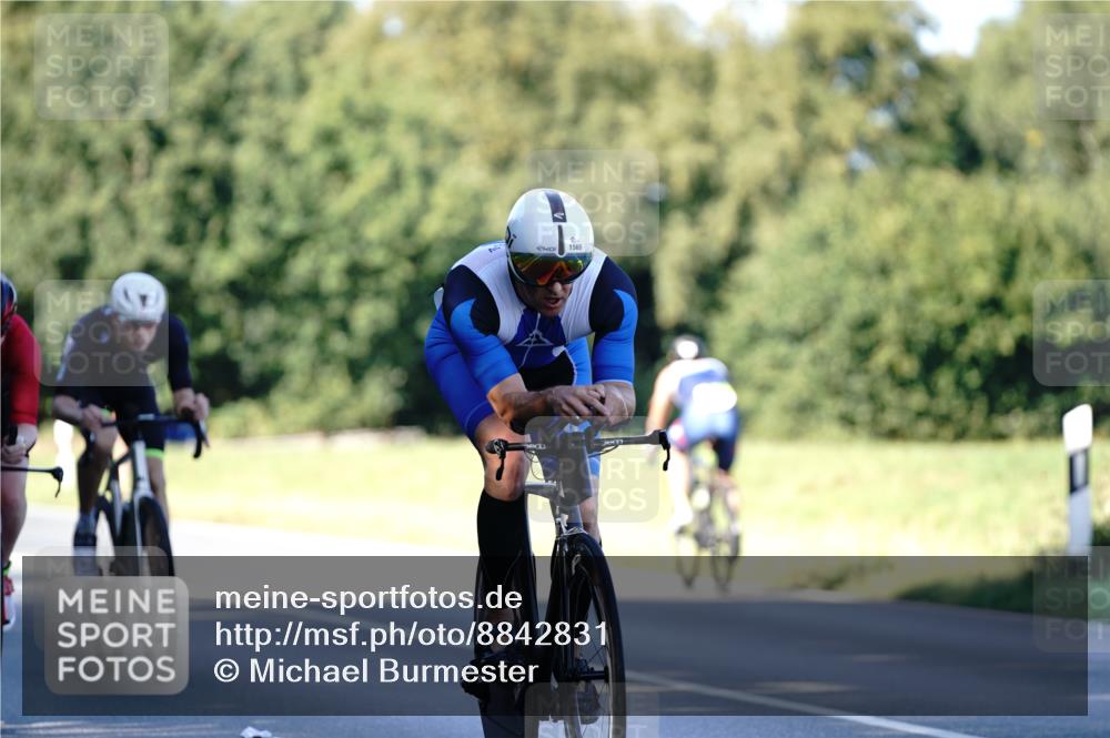 07.09.2025 - 19. Norderstedt Triathlon Michael Burmester http://msf.ph/oto/8842831 07.09.2025 15:51:41 Radfahren 390, 538, 550, 1058, 1060, 1088, 1090, 1446, 1530, 1565, 1595 meine-sportfotos.de