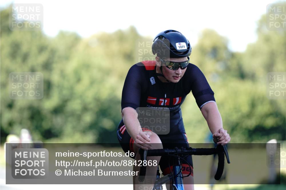 07.09.2025 - 19. Norderstedt Triathlon Michael Burmester http://msf.ph/oto/8842868 07.09.2025 15:51:47 Radfahren 1077, 1413, 1432, 1595 meine-sportfotos.de