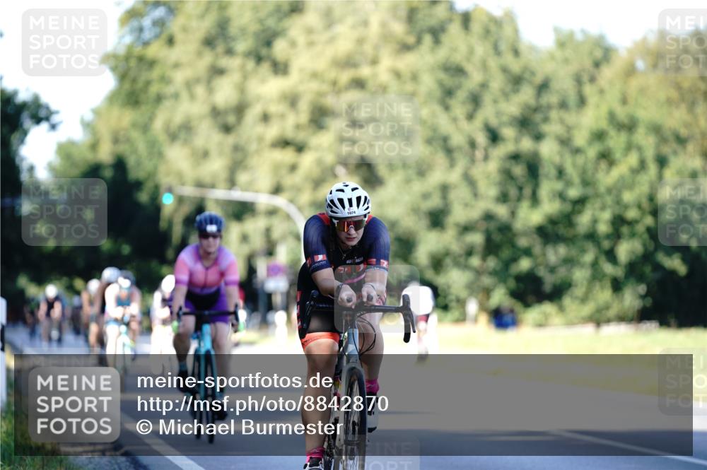 07.09.2025 - 19. Norderstedt Triathlon Michael Burmester http://msf.ph/oto/8842870 07.09.2025 15:51:54 Radfahren 408, 1074 meine-sportfotos.de