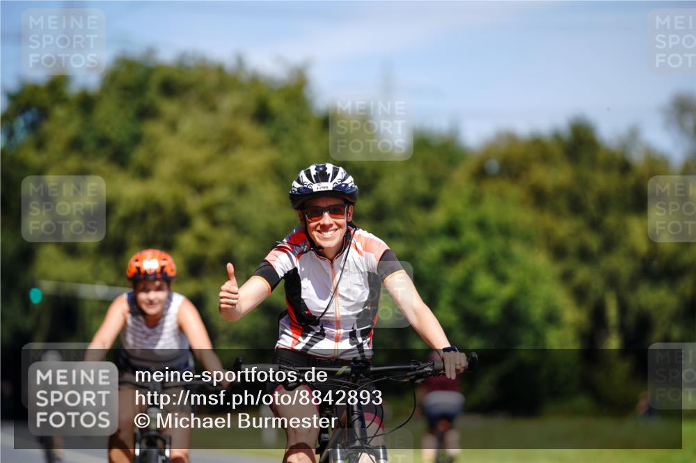 07.09.2025 - 19. Norderstedt Triathlon Michael Burmester http://msf.ph/oto/8842893 07.09.2025 12:57:01 Radfahren 222, 322, 1264, 1298 meine-sportfotos.de