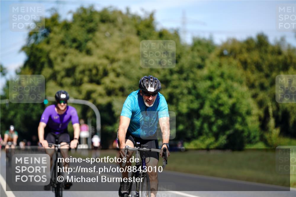 07.09.2025 - 19. Norderstedt Triathlon Michael Burmester http://msf.ph/oto/8843010 07.09.2025 12:57:31 Radfahren 298, 328, 1352 meine-sportfotos.de