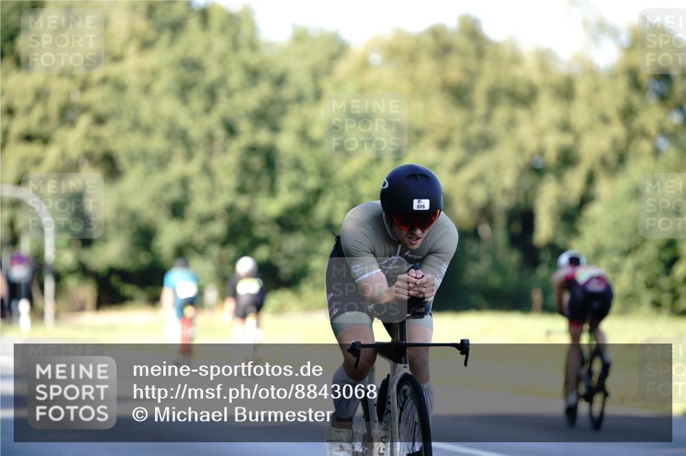 07.09.2025 - 19. Norderstedt Triathlon Michael Burmester http://msf.ph/oto/8843068 07.09.2025 15:52:47 Radfahren 376, 515, 520, 535, 956, 1056, 1096 meine-sportfotos.de