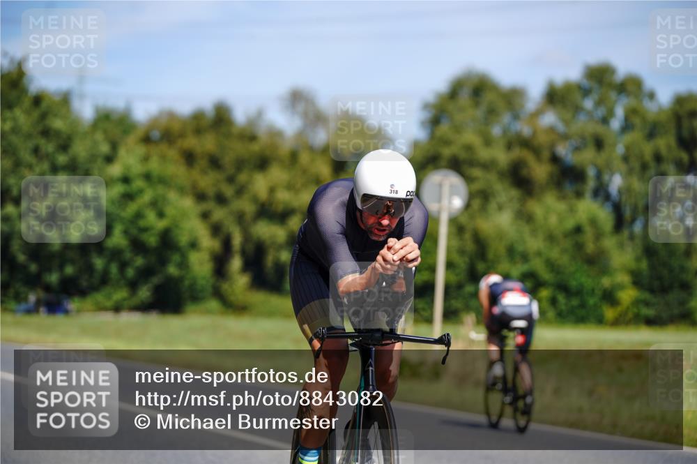 07.09.2025 - 19. Norderstedt Triathlon Michael Burmester http://msf.ph/oto/8843082 07.09.2025 12:57:47 Radfahren 242, 318, 841, 1238, 1326 meine-sportfotos.de