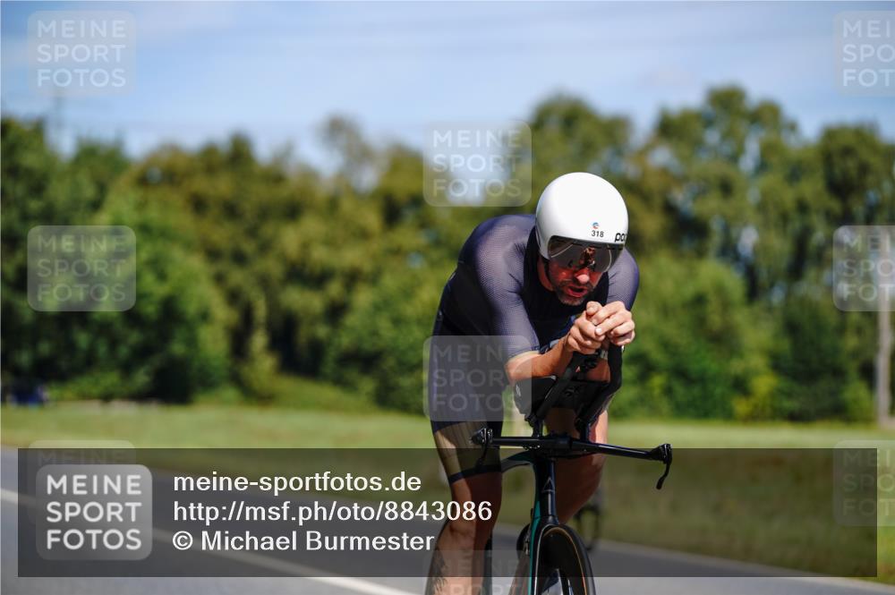 07.09.2025 - 19. Norderstedt Triathlon Michael Burmester http://msf.ph/oto/8843086 07.09.2025 12:57:47 Radfahren 242, 318, 841, 1238, 1326 meine-sportfotos.de