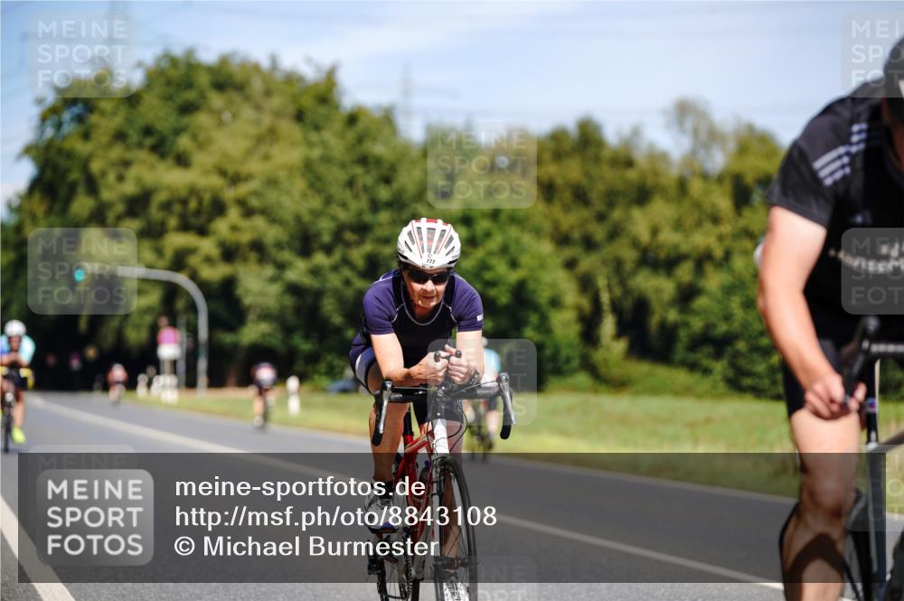 07.09.2025 - 19. Norderstedt Triathlon Michael Burmester http://msf.ph/oto/8843108 07.09.2025 12:57:51 Radfahren 777, 1238, 1317 meine-sportfotos.de