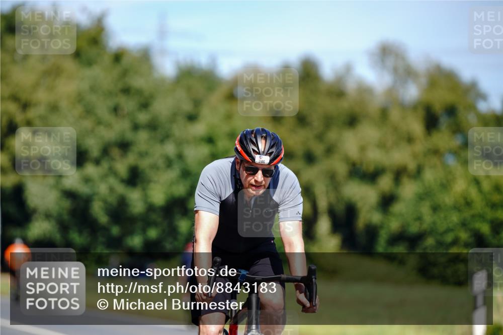 07.09.2025 - 19. Norderstedt Triathlon Michael Burmester http://msf.ph/oto/8843183 07.09.2025 12:58:37 Radfahren 346 meine-sportfotos.de