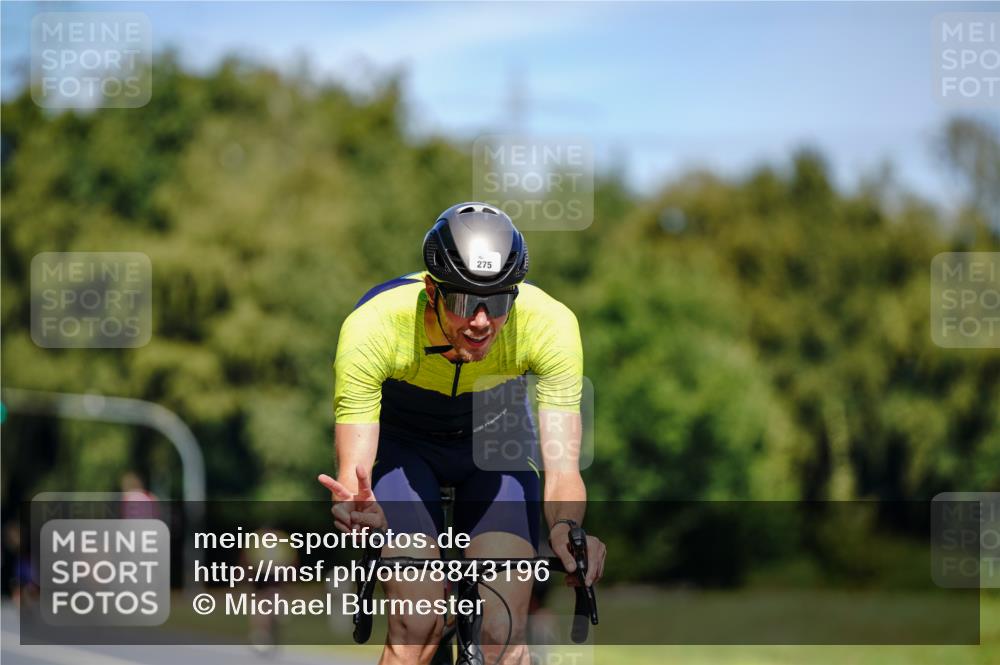 07.09.2025 - 19. Norderstedt Triathlon Michael Burmester http://msf.ph/oto/8843196 07.09.2025 12:58:47 Radfahren 275 meine-sportfotos.de