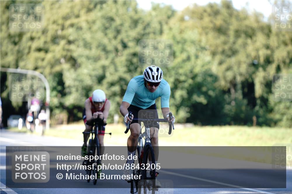 07.09.2025 - 19. Norderstedt Triathlon Michael Burmester http://msf.ph/oto/8843205 07.09.2025 15:53:28 Radfahren 362, 505, 864, 953 meine-sportfotos.de