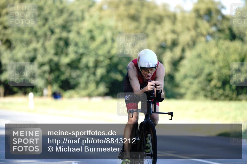 07.09.2025 - 19. Norderstedt Triathlon Michael Burmester http://msf.ph/oto/8843212 07.09.2025 15:53:29 Radfahren 362, 505, 864, 953, 1400 meine-sportfotos.de