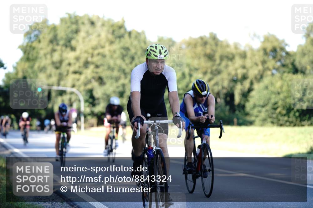 07.09.2025 - 19. Norderstedt Triathlon Michael Burmester http://msf.ph/oto/8843324 07.09.2025 15:54:03 Radfahren 432, 461, 534, 547, 549, 949, 1104, 1410, 1554, 1569 meine-sportfotos.de