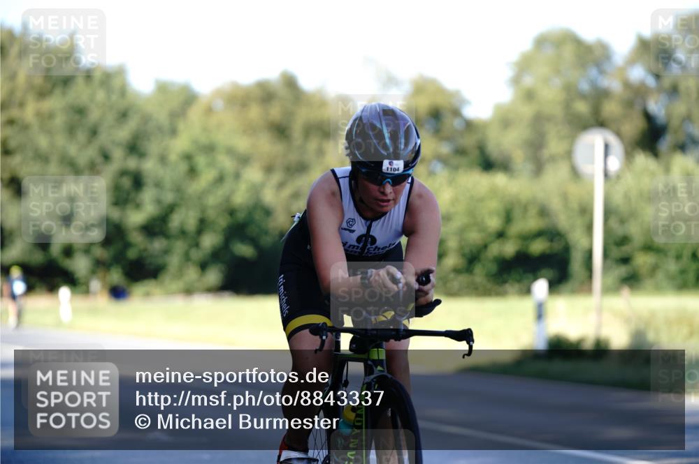 07.09.2025 - 19. Norderstedt Triathlon Michael Burmester http://msf.ph/oto/8843337 07.09.2025 15:54:05 Radfahren 432, 461, 534, 547, 549, 949, 1046, 1104, 1410, 1569 meine-sportfotos.de