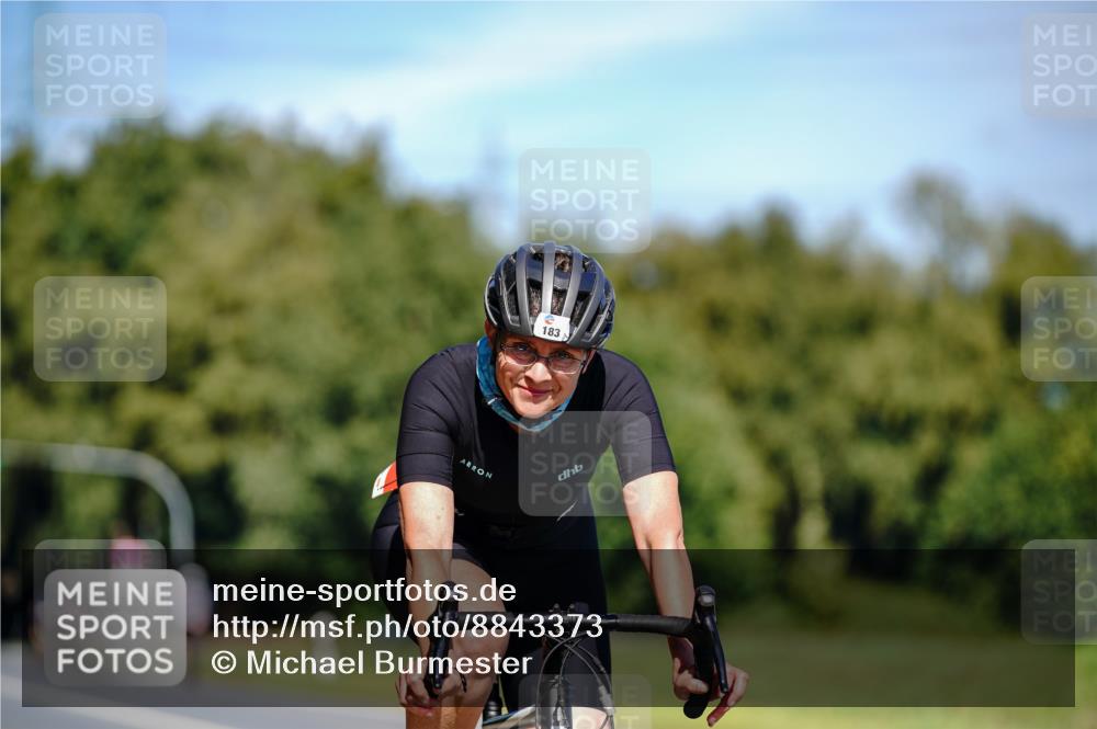 07.09.2025 - 19. Norderstedt Triathlon Michael Burmester http://msf.ph/oto/8843373 07.09.2025 13:00:27 Radfahren 183 meine-sportfotos.de
