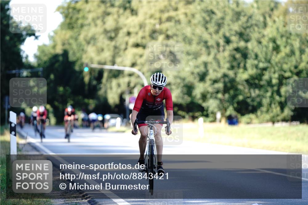 07.09.2025 - 19. Norderstedt Triathlon Michael Burmester http://msf.ph/oto/8843421 07.09.2025 15:54:42 Radfahren 1061, 1603 meine-sportfotos.de