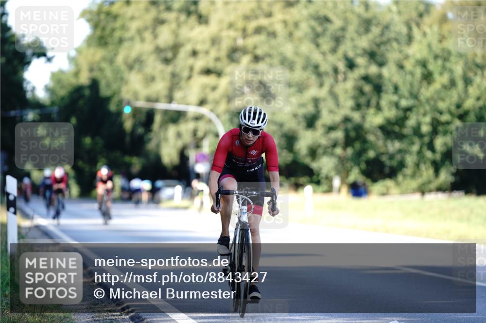 07.09.2025 - 19. Norderstedt Triathlon Michael Burmester http://msf.ph/oto/8843427 07.09.2025 15:54:42 Radfahren 1061, 1603 meine-sportfotos.de