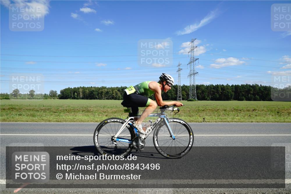 07.09.2025 - 19. Norderstedt Triathlon Michael Burmester http://msf.ph/oto/8843496 07.09.2025 14:44:32 Radfahren 473 meine-sportfotos.de