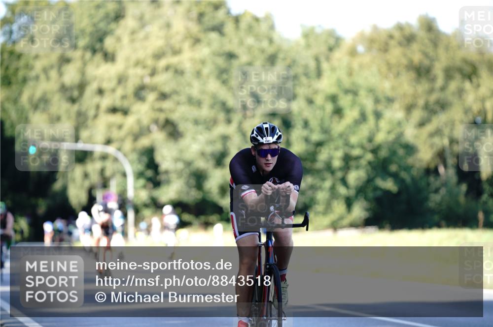 07.09.2025 - 19. Norderstedt Triathlon Michael Burmester http://msf.ph/oto/8843518 07.09.2025 15:55:16 Radfahren 514, 937, 1512, 1549, 1550, 1564, 1581 meine-sportfotos.de