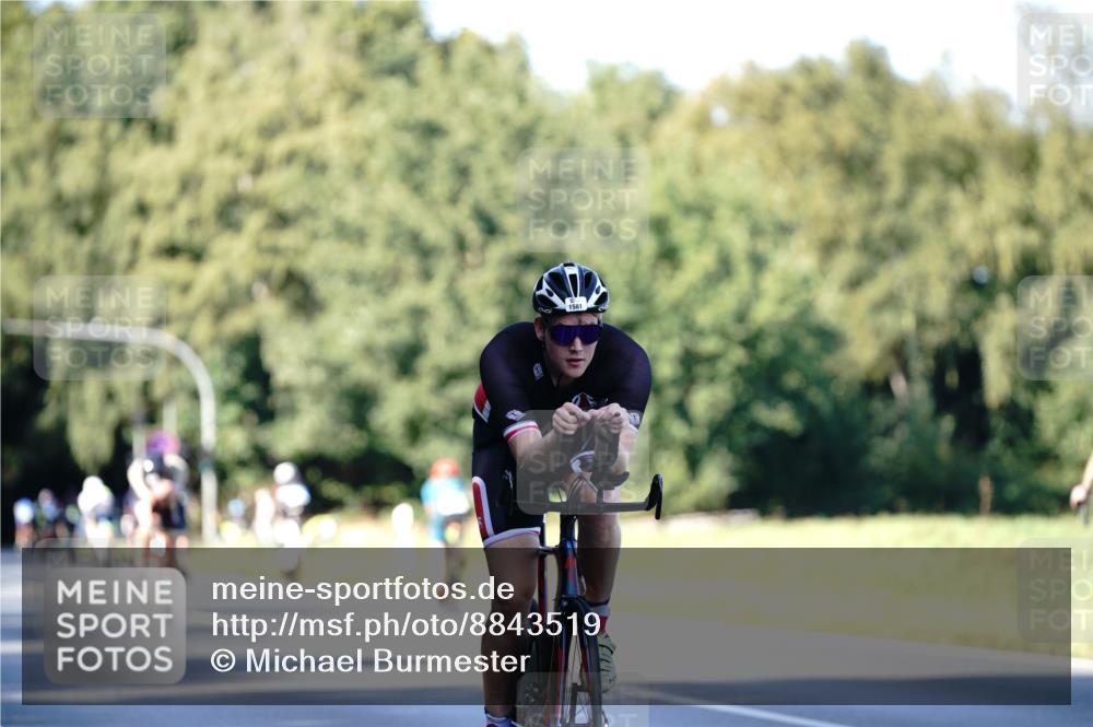 07.09.2025 - 19. Norderstedt Triathlon Michael Burmester http://msf.ph/oto/8843519 07.09.2025 15:55:16 Radfahren 514, 937, 1512, 1549, 1550, 1564, 1581 meine-sportfotos.de