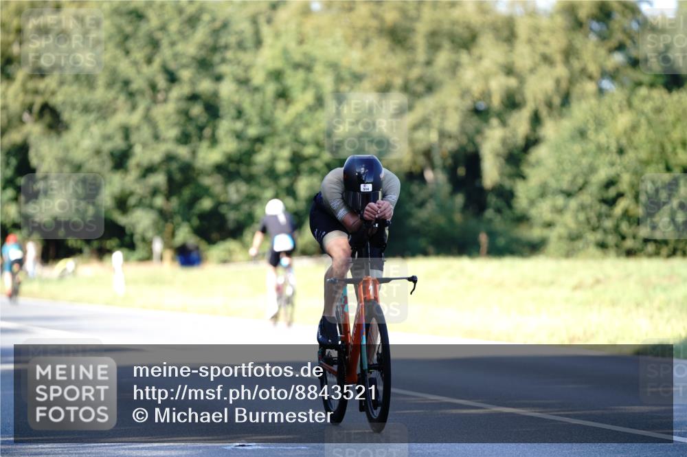 07.09.2025 - 19. Norderstedt Triathlon Michael Burmester http://msf.ph/oto/8843521 07.09.2025 15:55:19 Radfahren 514, 1512, 1551, 1581 meine-sportfotos.de