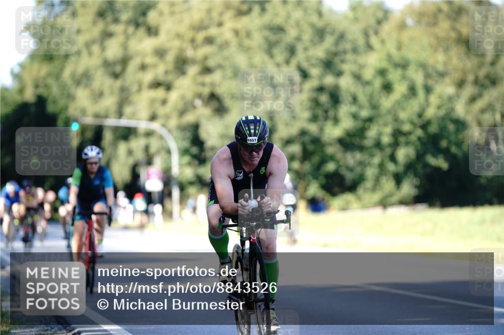 07.09.2025 - 19. Norderstedt Triathlon Michael Burmester http://msf.ph/oto/8843526 07.09.2025 15:55:20 Radfahren 514, 1551, 1581 meine-sportfotos.de