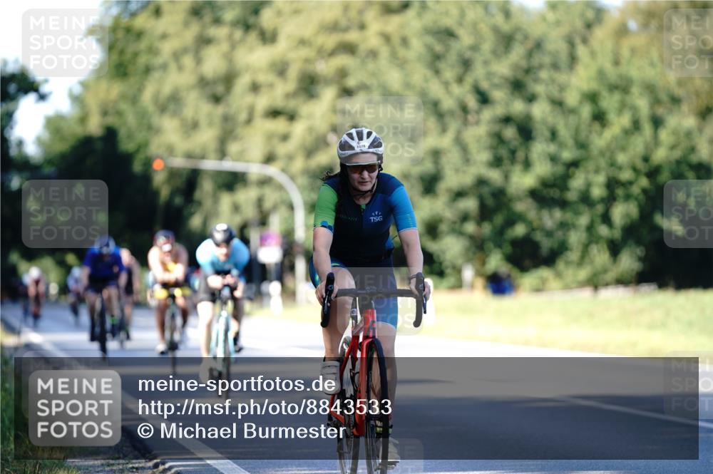 07.09.2025 - 19. Norderstedt Triathlon Michael Burmester http://msf.ph/oto/8843533 07.09.2025 15:55:22 Radfahren 514, 1078, 1551, 1627 meine-sportfotos.de
