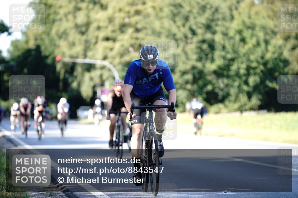 07.09.2025 - 19. Norderstedt Triathlon Michael Burmester http://msf.ph/oto/8843547 07.09.2025 15:55:26 Radfahren 939, 957, 1078, 1523, 1601, 1627 meine-sportfotos.de