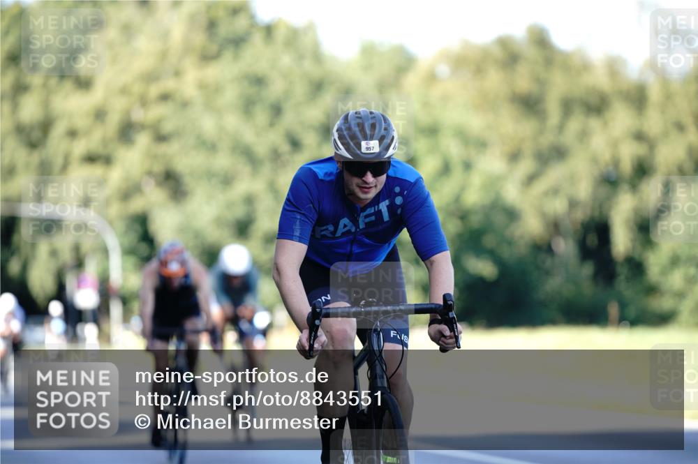 07.09.2025 - 19. Norderstedt Triathlon Michael Burmester http://msf.ph/oto/8843551 07.09.2025 15:55:26 Radfahren 939, 957, 1078, 1523, 1601, 1627 meine-sportfotos.de
